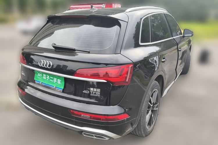 Used Audi Q5L 2024 40 TFSI Fashion Dynamic Model Rear Right 45 Deg