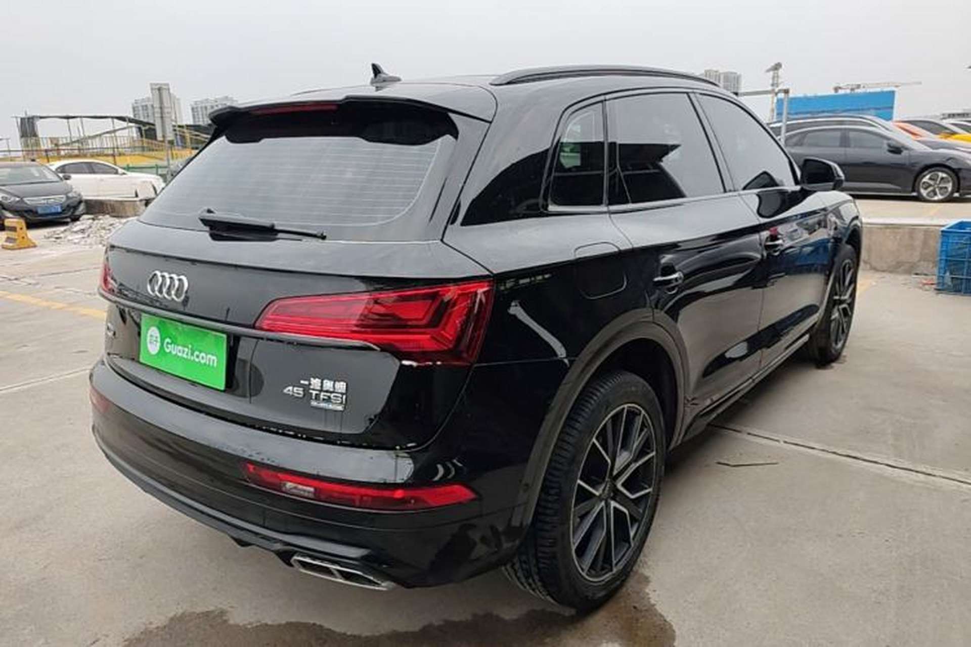 Used Audi Q5L 2024 45 TFSI Luxury Dynamic Model Rear Right 45 Deg