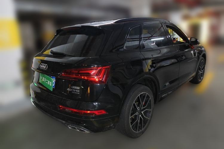 Used Audi Q5L 2024 40 TFSI Luxury Dynamic Edition Rear Right 45 Deg