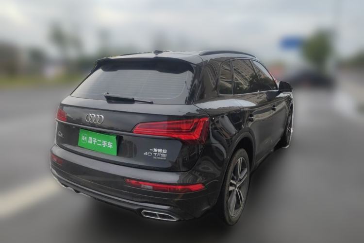 Used Audi Q5L 2024 40 TFSI Luxury Dynamic Edition Rear Right 45 Deg