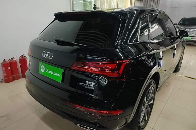 Used Audi Q5L 2024 40 TFSI Luxury Dynamic Edition Rear Right 45 Deg