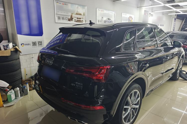 Used Audi Q5L 2024 40 TFSI Luxury Dynamic Edition Rear Right 45 Deg