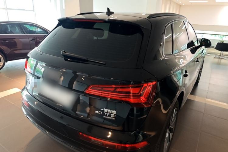 Used Audi Q5L 2024 40 TFSI Luxury Dynamic Edition Rear Right 45 Deg