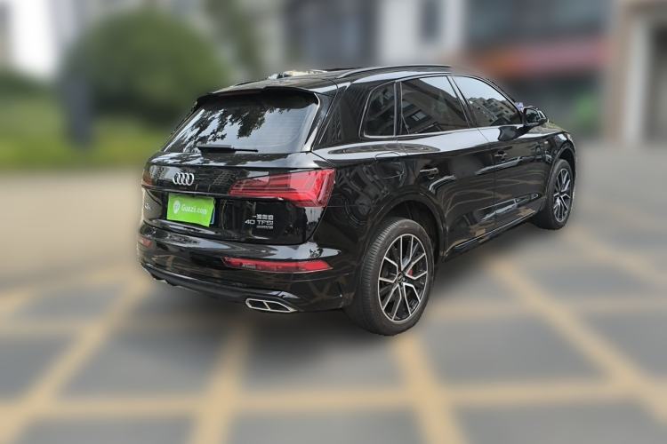 Used Audi Q5L 2024 40 TFSI Luxury Dynamic Edition Rear Right 45 Deg