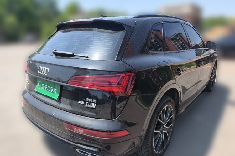 Used Audi Q5L 2024 45 TFSI Luxury Dynamic Model Rear Right 45 Deg