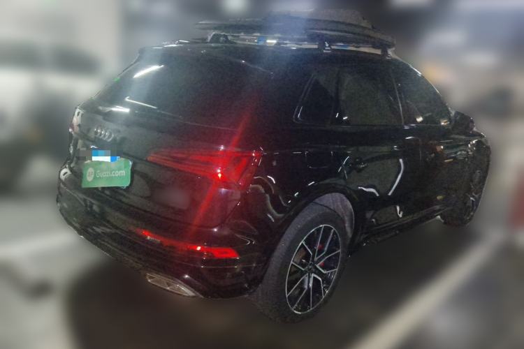 Used Audi Q5L 2024 45 TFSI Luxury Dynamic Model Rear Right 45 Deg