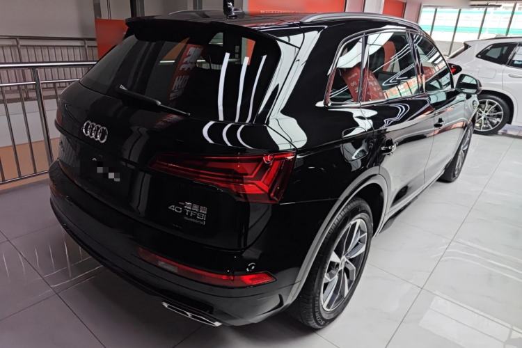 Used Audi Q5L 2024 40 TFSI Luxury Dynamic Edition Rear Right 45 Deg