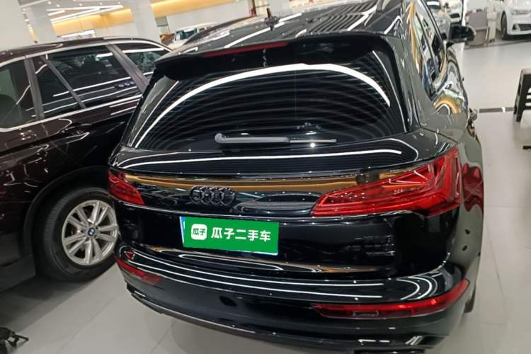 Used Audi Q5L 2024 45 TFSI Luxury Dynamic Model Rear
