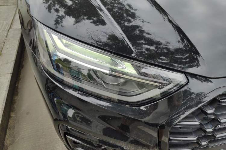 Used Audi Q5L 2024 45 TFSI Luxury Dynamic Model Right Front Headlight