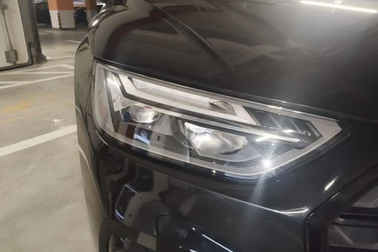 Used Audi Q5L 2024 45 TFSI Luxury Dynamic Model Right Front Headlight