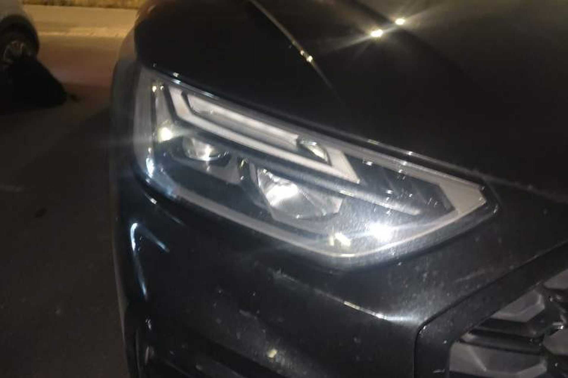 Used Audi Q5L 2024 40 TFSI Luxury Dynamic Edition Right Front Headlight