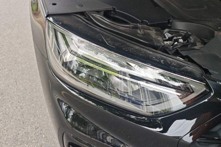 Used Audi Q5L 2024 45 TFSI Luxury Dynamic Model Right Front Headlight