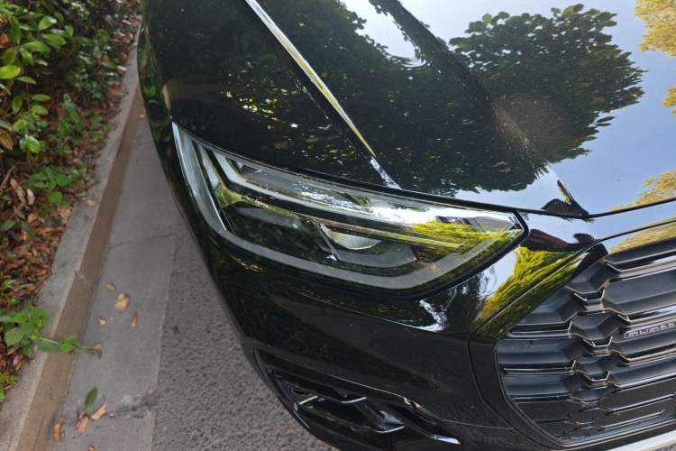 Used Audi Q5L 2024 40 TFSI Luxury Dynamic Edition Right Front Headlight