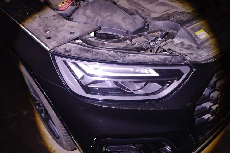 Used Audi Q5L 2024 45 TFSI Luxury Dynamic Model Right Front Headlight