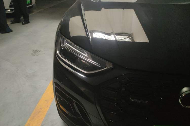 Used Audi Q5L 2024 45 TFSI Luxury Dynamic Model Right Front Headlight