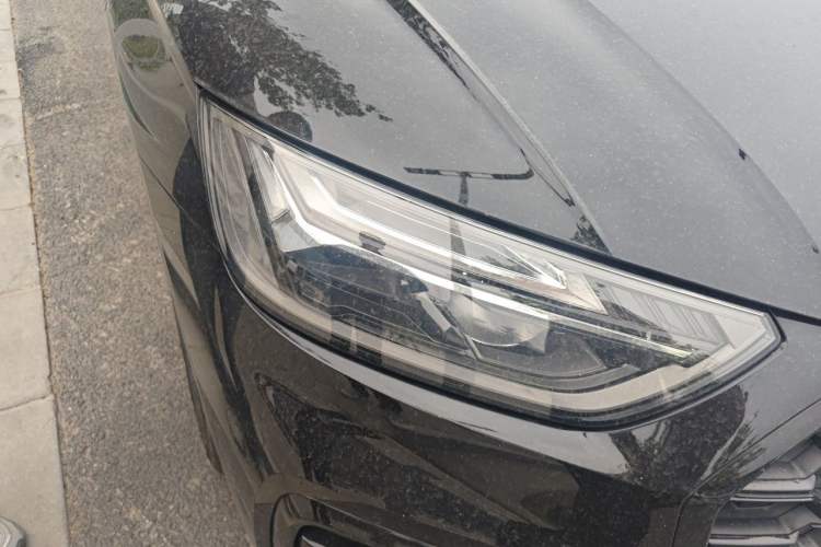 Used Audi Q5L 2024 45 TFSI Luxury Dynamic Model Right Front Headlight
