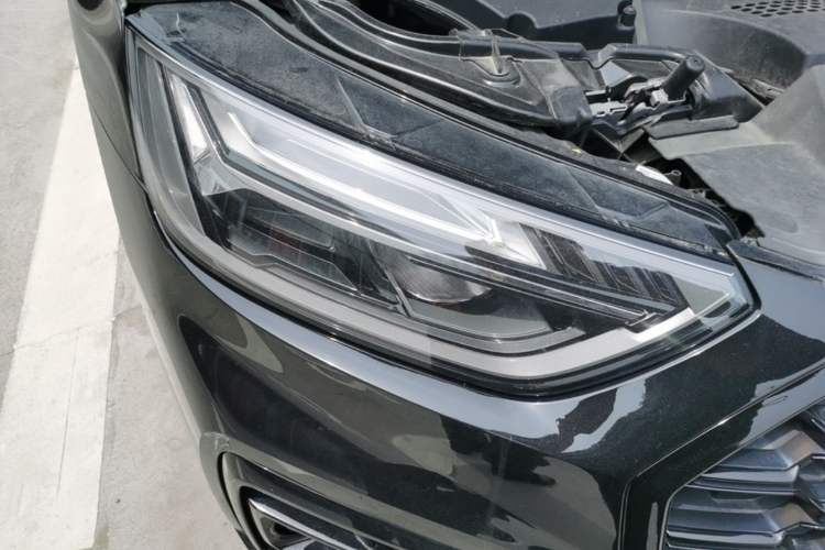 Used Audi Q5L 2024 45 TFSI Luxury Dynamic Model Right Front Headlight