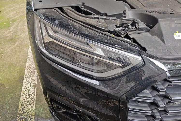Used Audi Q5L 2024 45 TFSI Luxury Dynamic Model Right Front Headlight