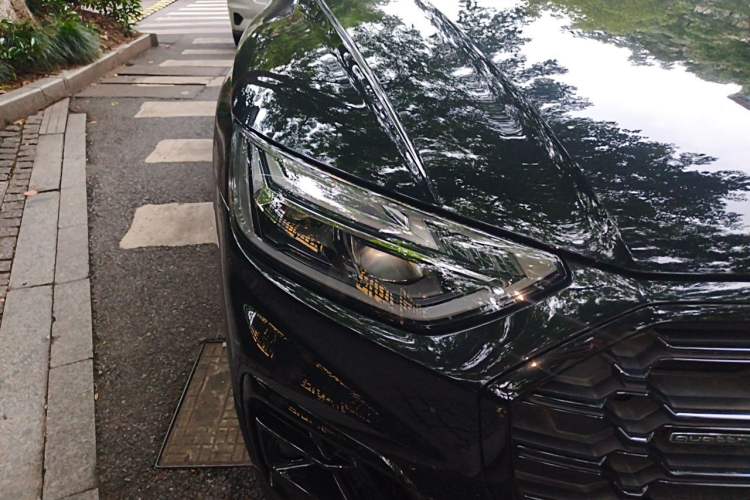 Used Audi Q5L 2024 40 TFSI Luxury Dynamic Edition Right Front Headlight