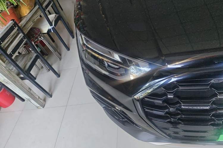 Used Audi Q5L 2024 40 TFSI Luxury Dynamic Edition Right Front Headlight