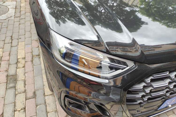 Used Audi Q5L 2024 40 TFSI Fashion Dynamic Model Right Front Headlight