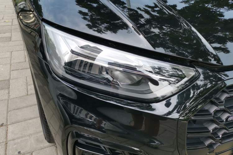 Used Audi Q5L 2024 45 TFSI Luxury Dynamic Model Right Front Headlight