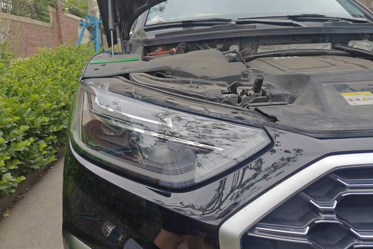Used Audi Q5L 2024 40 TFSI Fashion Dynamic Model Right Front Headlight