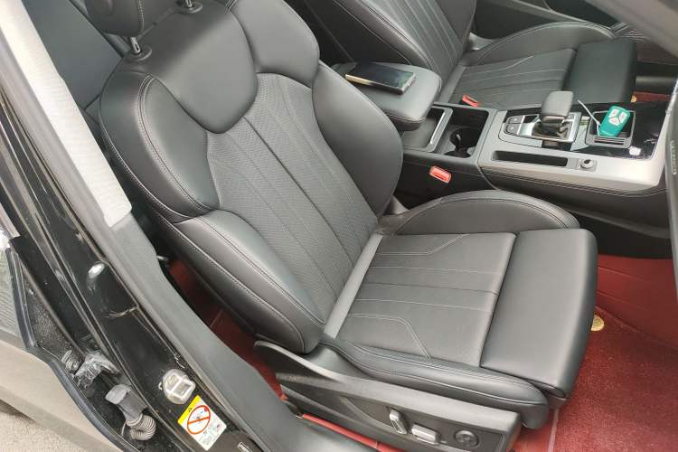 Used Audi Q5L 2024 40 TFSI Fashion Dynamic Model Right Front Seat
