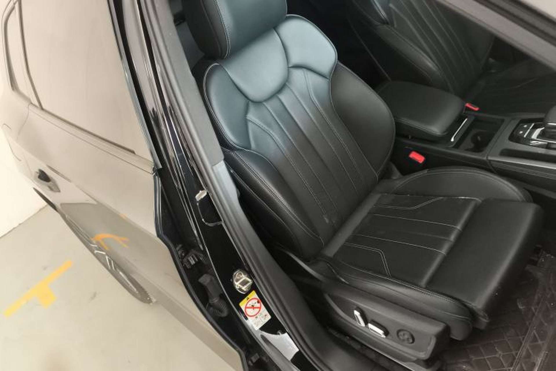 Used Audi Q5L 2024 45 TFSI Luxury Dynamic Model Right Front Seat