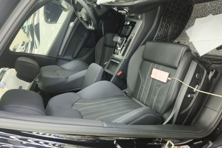 Used Audi Q5L 2024 40 TFSI Luxury Dynamic Edition Right Front Seat
