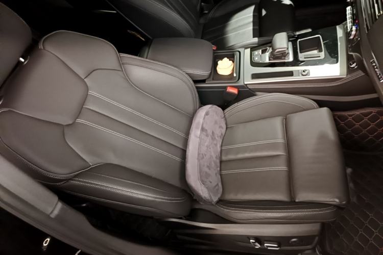 Used Audi Q5L 2024 40 TFSI Fashion Dynamic Model Right Front Seat