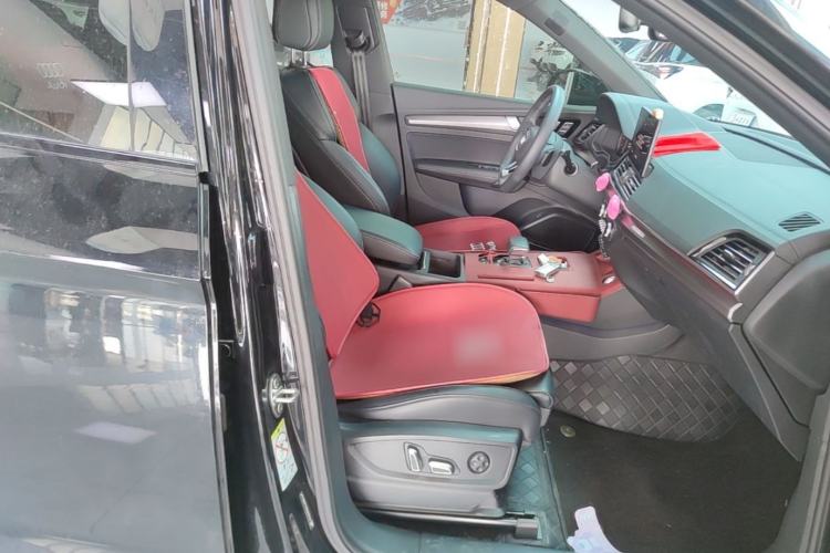 Used Audi Q5L 2024 45 TFSI Luxury Dynamic Model Right Front Seat