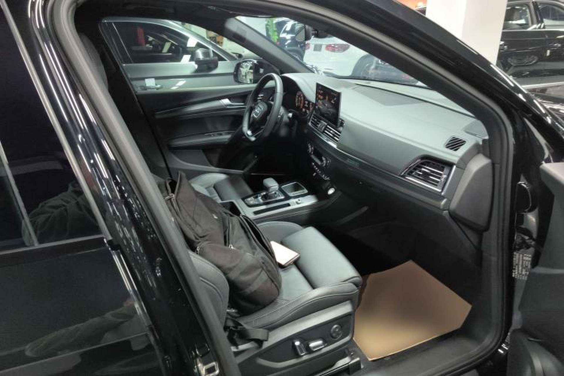 Used Audi Q5L 2024 45 TFSI Luxury Dynamic Model Right Front Seat