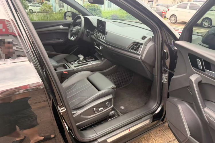 Used Audi Q5L 2024 40 TFSI Luxury Dynamic Edition Right Front Seat