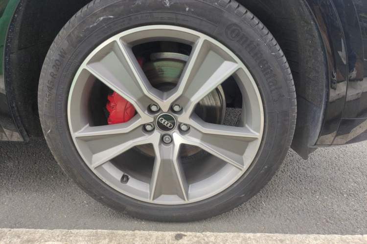 Used Audi Q5L 2024 40 TFSI Luxury Prestige Edition Right Front Wheel Hub