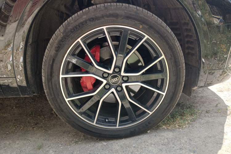 Used Audi Q5L 2024 45 TFSI Luxury Dynamic Model Right Front Wheel Hub