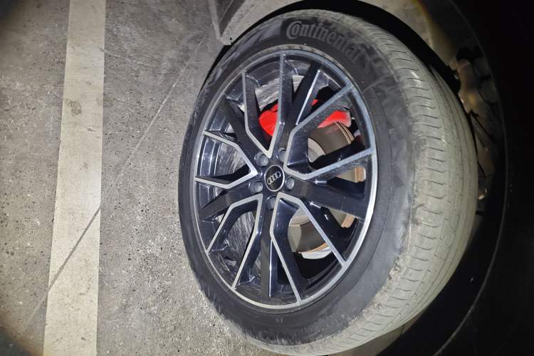 Used Audi Q5L 2024 45 TFSI Luxury Dynamic Model Right Front Wheel Hub