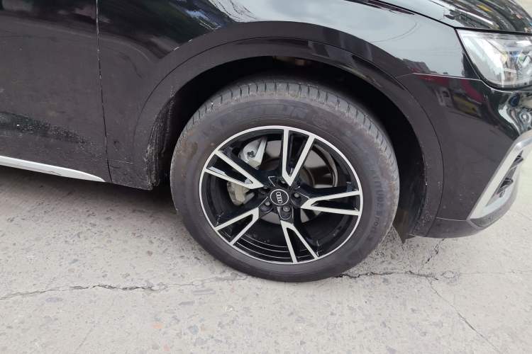 Used Audi Q5L 2024 40 TFSI Fashion Dynamic Model Right Front Wheel Hub