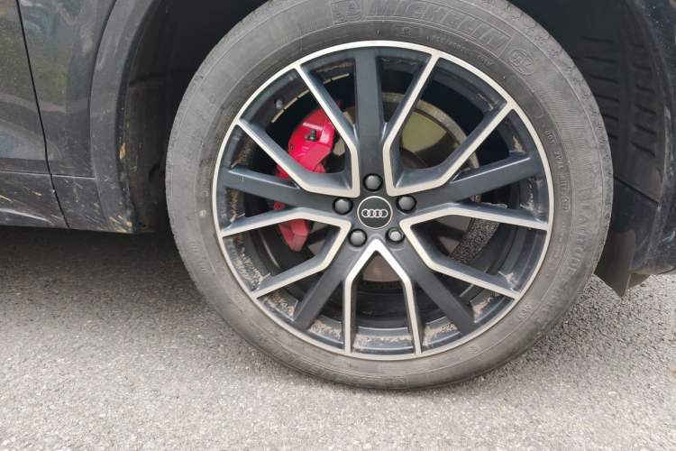 Used Audi Q5L 2024 45 TFSI Luxury Dynamic Model Right Front Wheel Hub