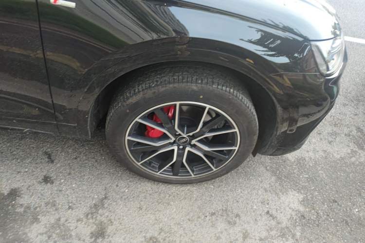 Used Audi Q5L 2024 45 TFSI Luxury Dynamic Model Right Front Wheel Hub