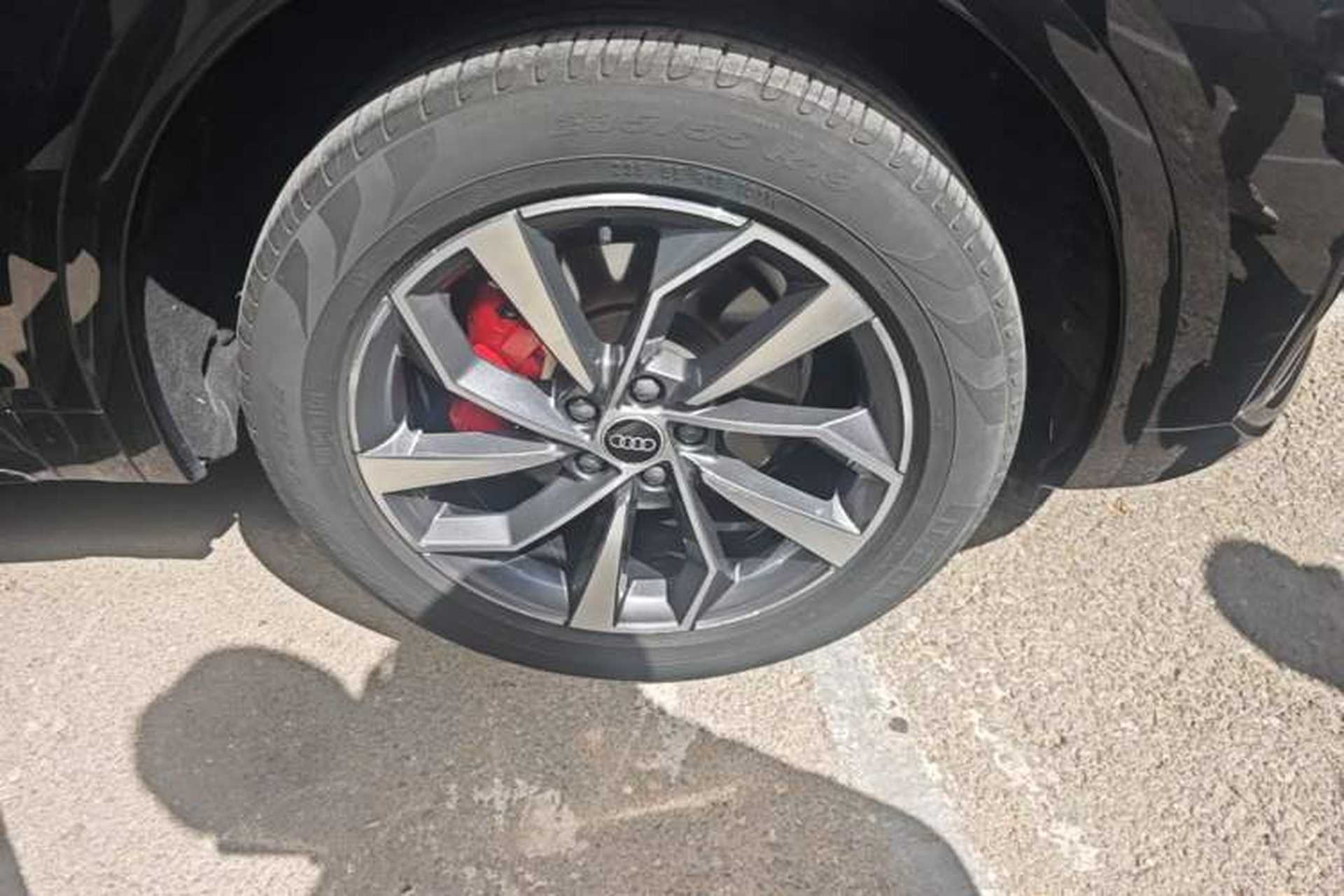 Used Audi Q5L 2024 40 TFSI Luxury Dynamic Edition Right Front Wheel Hub