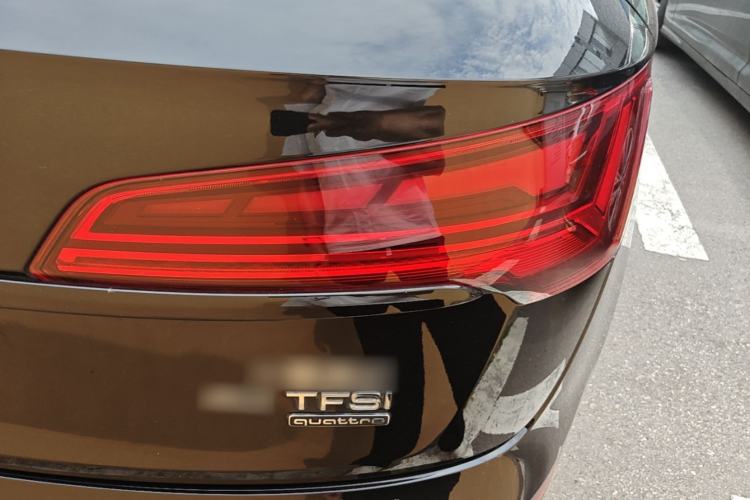 Used Audi Q5L 2024 40 TFSI Luxury Dynamic Edition Right Rear Taillight