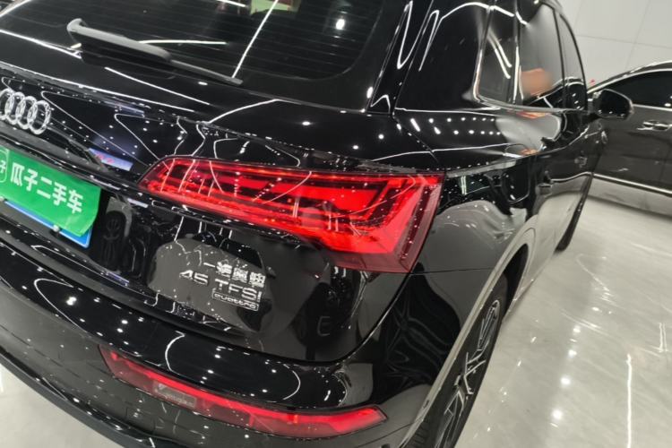 Used Audi Q5L 2024 45 TFSI Luxury Dynamic Model Right Rear Taillight