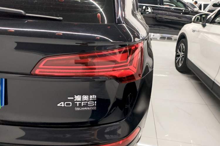 Used Audi Q5L 2024 40 TFSI Luxury Dynamic Edition Right Rear Taillight