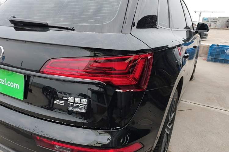 Used Audi Q5L 2024 45 TFSI Luxury Dynamic Model Right Rear Taillight