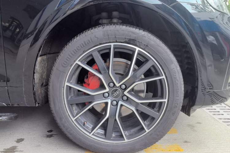 Used Audi Q5L 2024 45 TFSI Luxury Dynamic Model Right Rear Wheel Hub