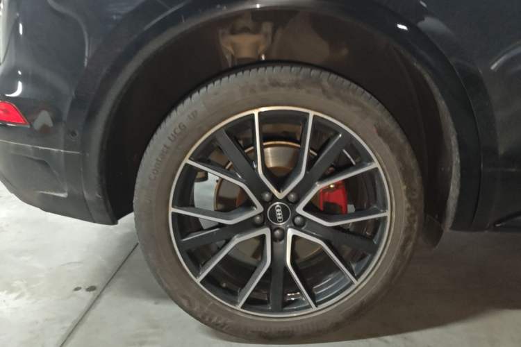 Used Audi Q5L 2024 45 TFSI Luxury Dynamic Model Right Rear Wheel Hub