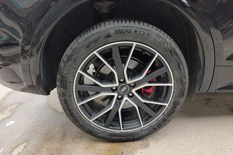 Used Audi Q5L 2024 45 TFSI Luxury Dynamic Model Right Rear Wheel Hub