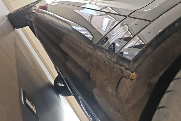 Used Audi Q5L 2024 45 TFSI Luxury Dynamic Model Right Side Sill