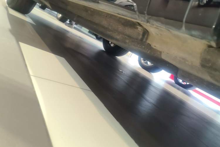 Used Audi Q5L 2024 40 TFSI Fashion Dynamic Model Right Side Sill